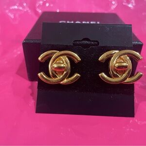 Pre Owned Vintage Chanel CC Clip On Earrings & Brooch
